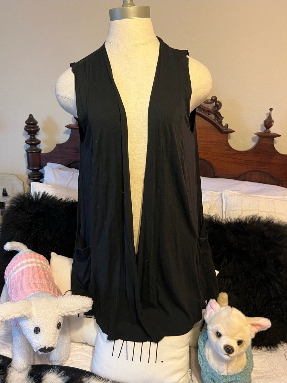 Open-Front Black Sleeveless Vest with pockets